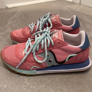 Saucony Jazz DST Sneakers Size 5.5